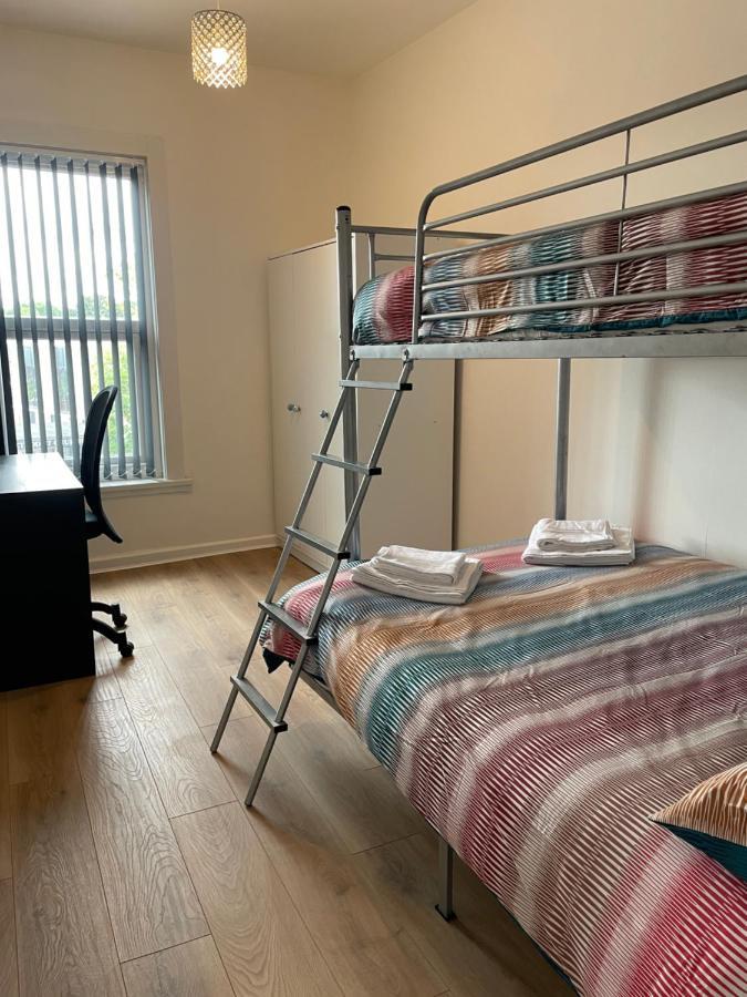 Lovely 2 Bed Apartment, Arnold Town Centre. Nottingham Luaran gambar