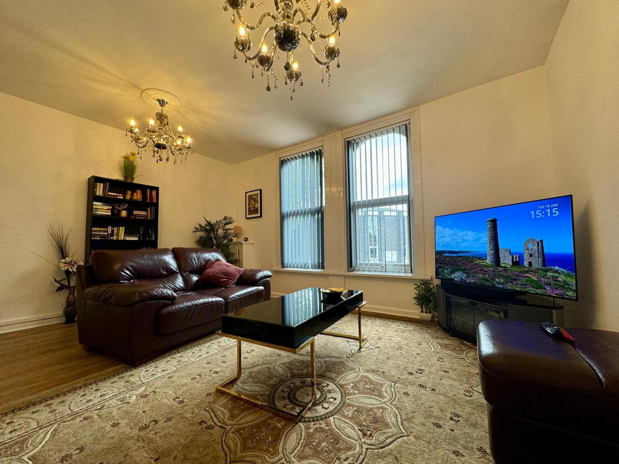 Lovely 2 Bed Apartment, Arnold Town Centre. Nottingham Luaran gambar