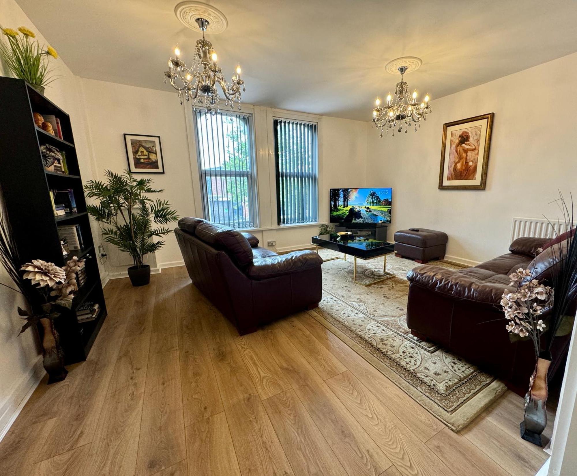 Lovely 2 Bed Apartment, Arnold Town Centre. Nottingham Luaran gambar