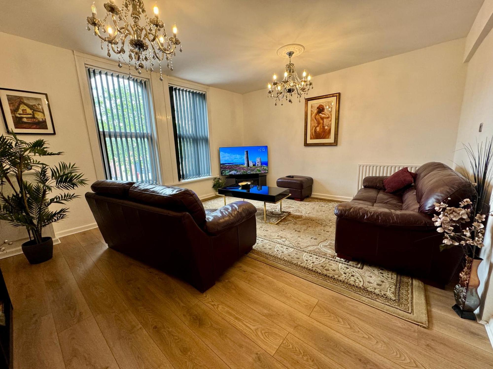 Lovely 2 Bed Apartment, Arnold Town Centre. Nottingham Luaran gambar